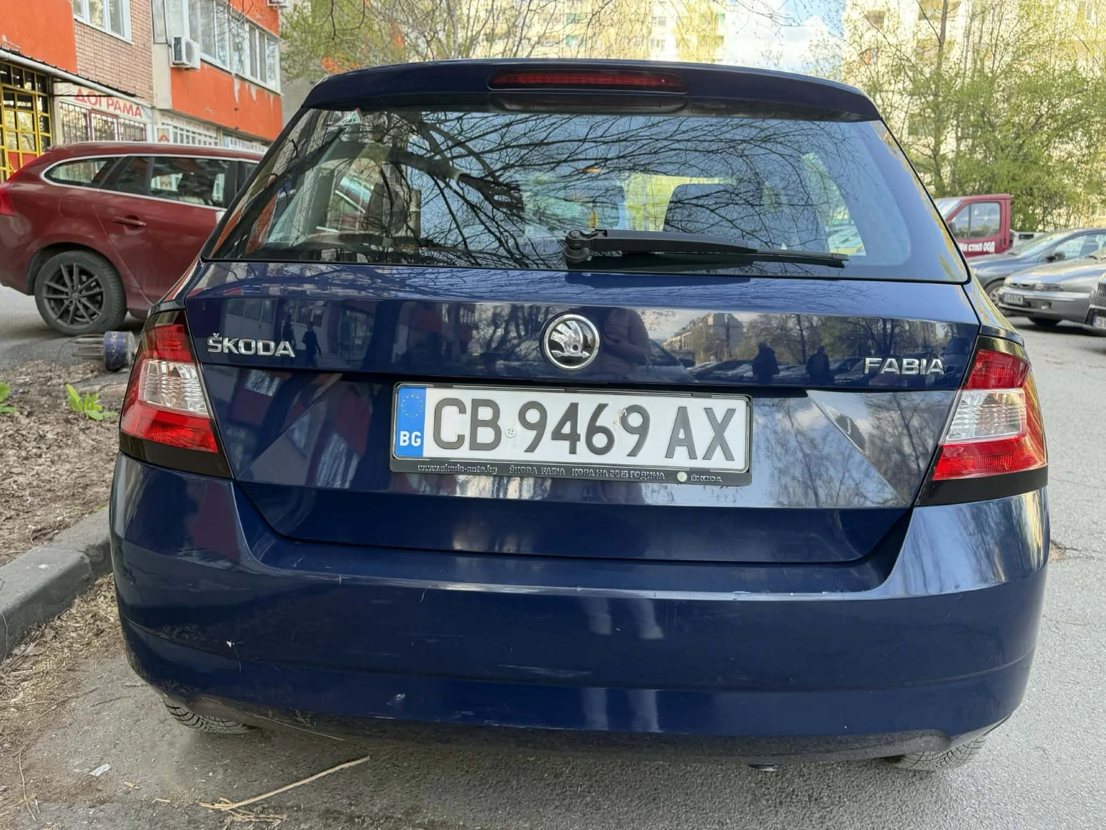 Skoda Fabia Фабрична газ, снимка 12 - Автомобили и джипове - 54231317