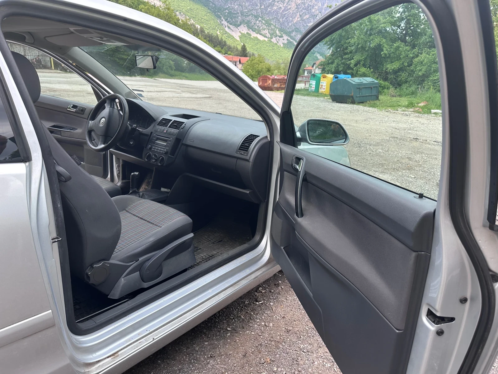 VW Polo, снимка 13 - Автомобили и джипове - 54640036