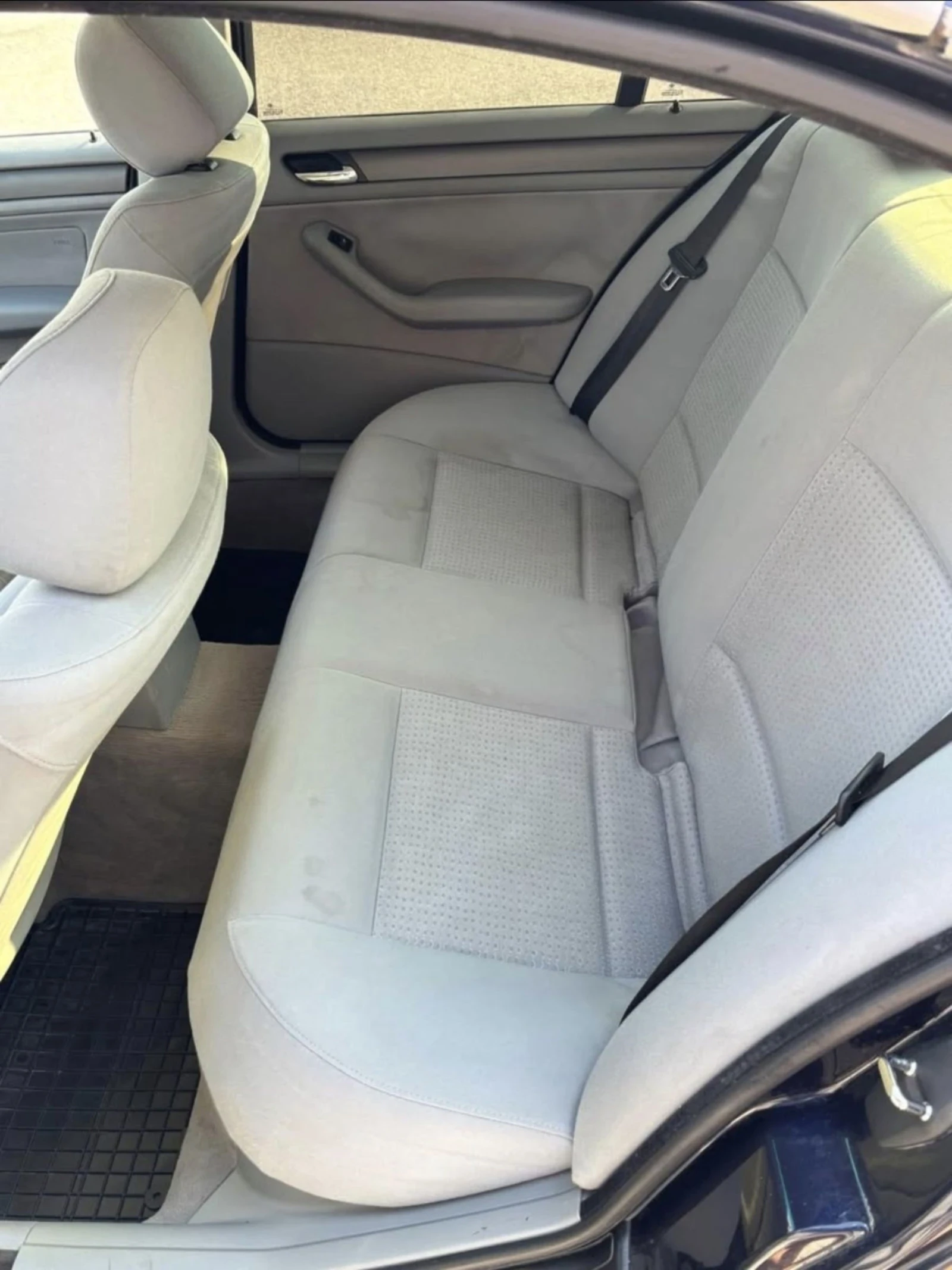 BMW 320, снимка 9 - Автомобили и джипове - 54730632