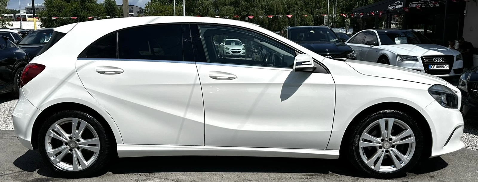 Mercedes-Benz A 180 D 109HP AUTOMAT КОЖА CAMERA EU6B, снимка 4 - Автомобили и джипове - 55035986