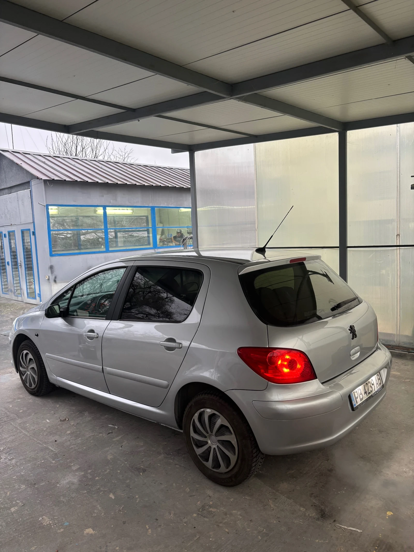Peugeot 307 1.6 HDI 90, снимка 11 - Автомобили и джипове - 55270418