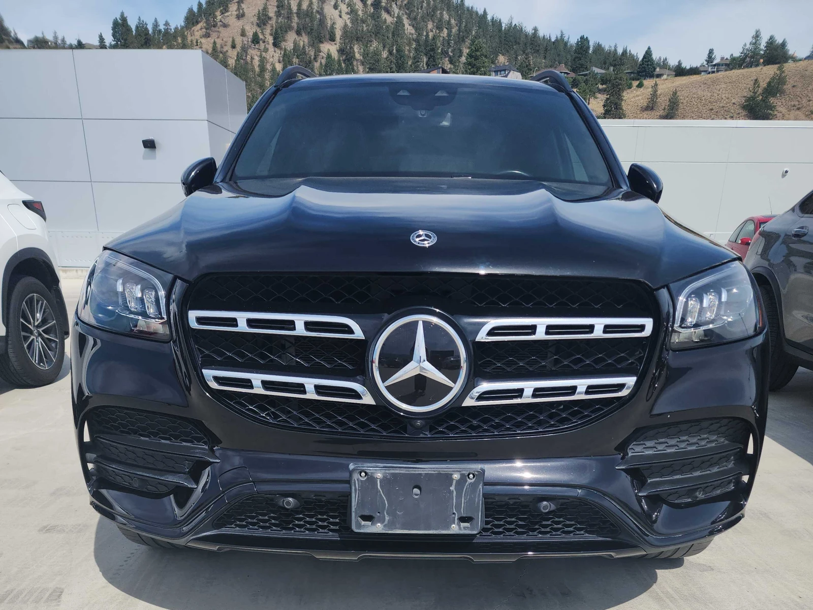 Mercedes-Benz GLS 450 AMG/ NIGHT PKG/ PREMIUM PKG/ TECHNOLOGY PKG/ ID PK, снимка 2 - Автомобили и джипове - 55310054