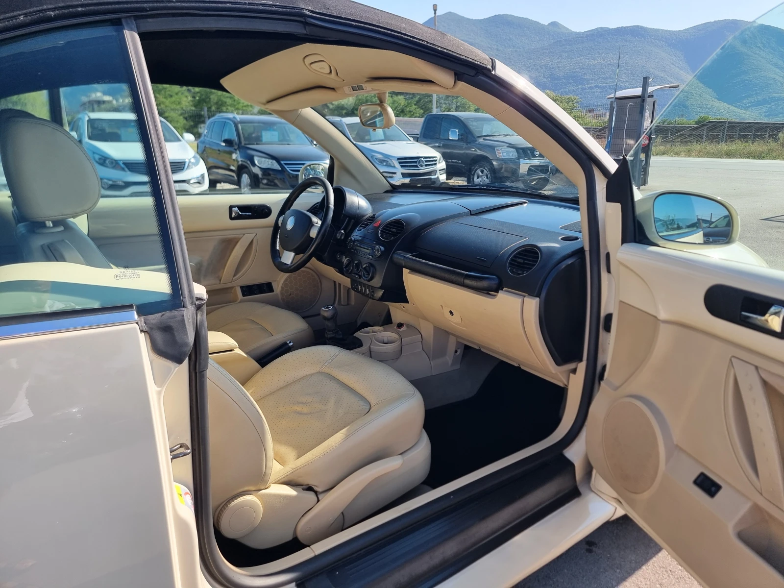 VW Beetle 1.9TDI, снимка 14 - Автомобили и джипове - 55501203