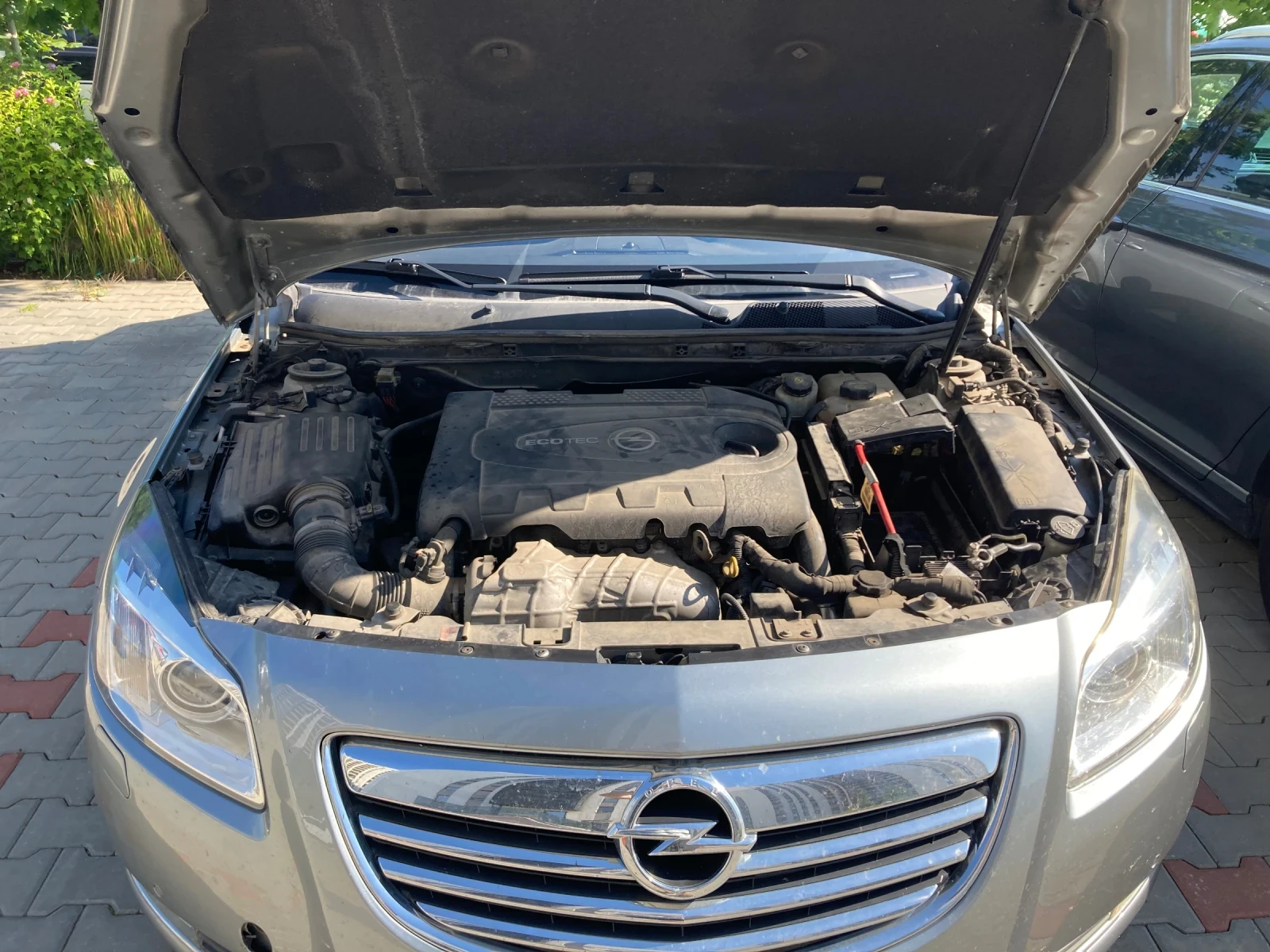 Opel Insignia, снимка 9 - Автомобили и джипове - 55845674