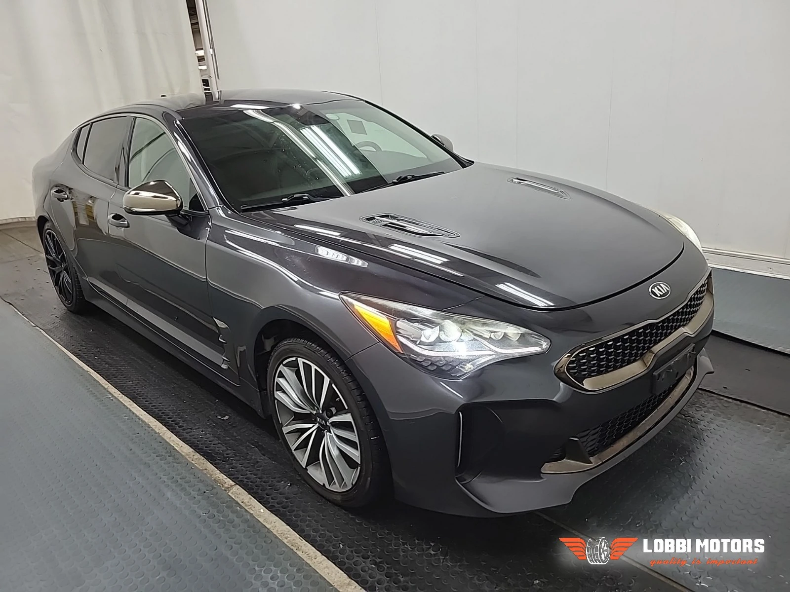 Kia Stinger, снимка 2 - Автомобили и джипове - 55928927