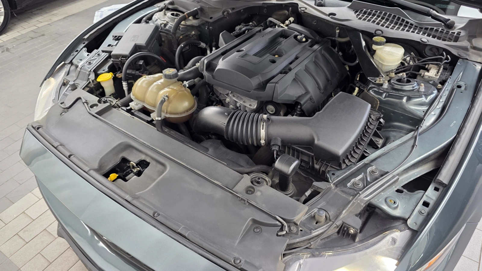 Ford Mustang 2.3 EcoBoost, снимка 5 - Автомобили и джипове - 55992360