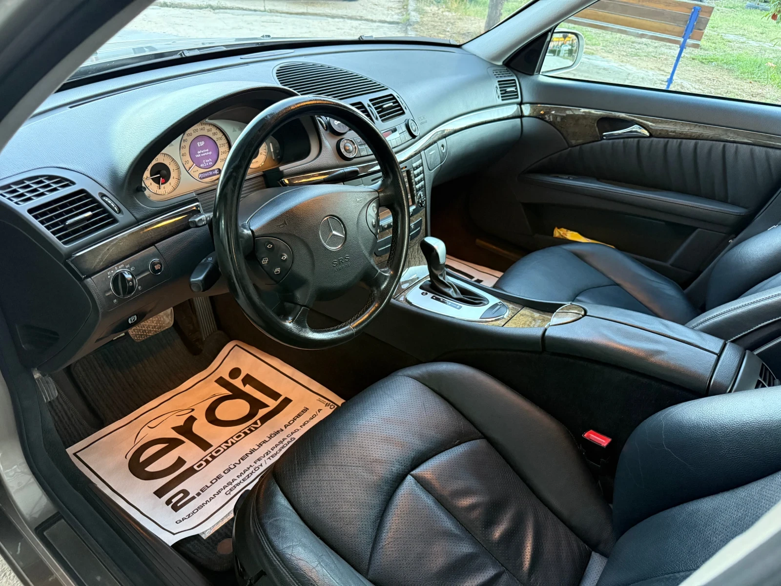 Mercedes-Benz 320 CDI, снимка 11 - Автомобили и джипове - 56217653