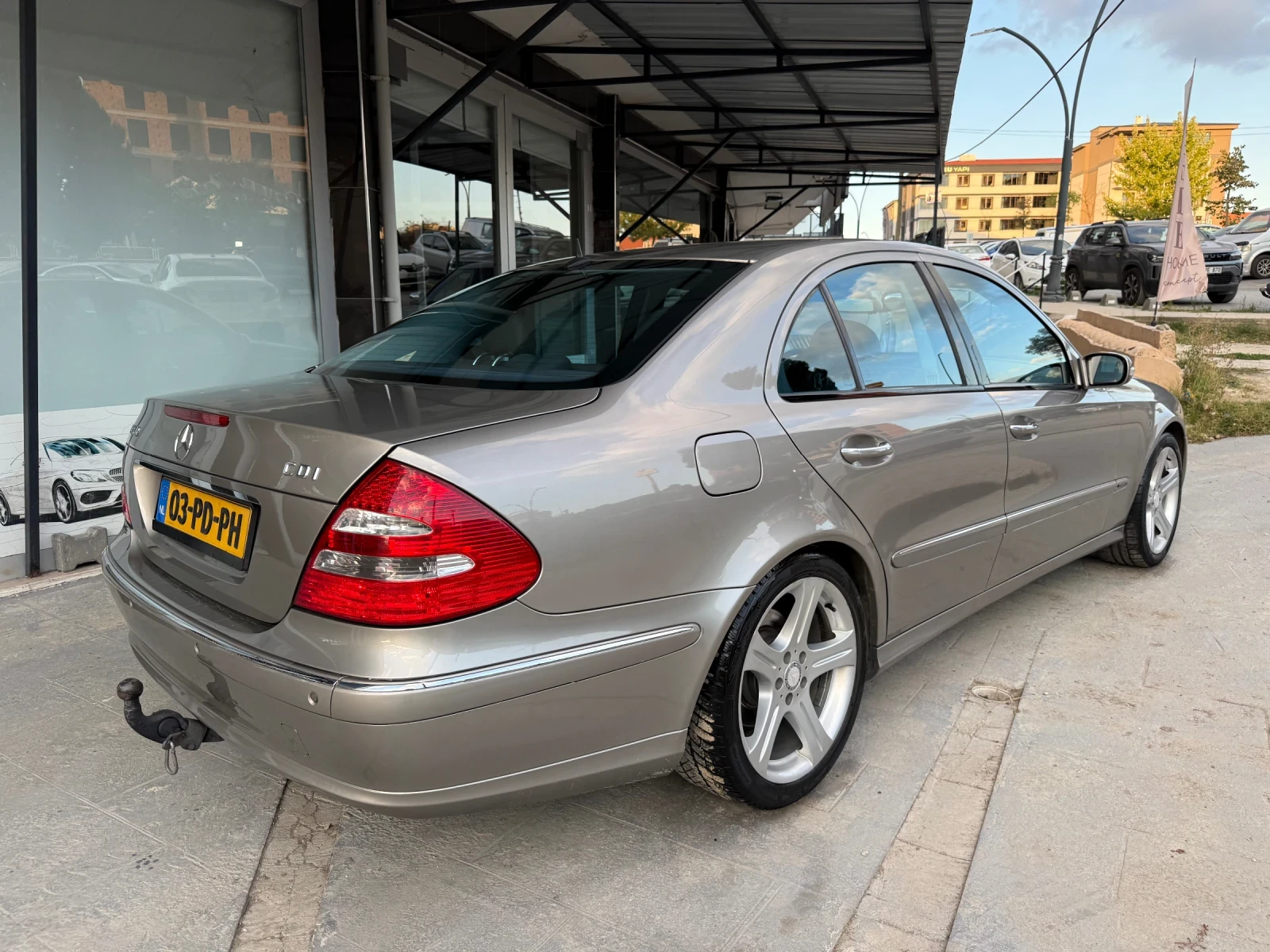Mercedes-Benz 320 CDI, снимка 3 - Автомобили и джипове - 56217653