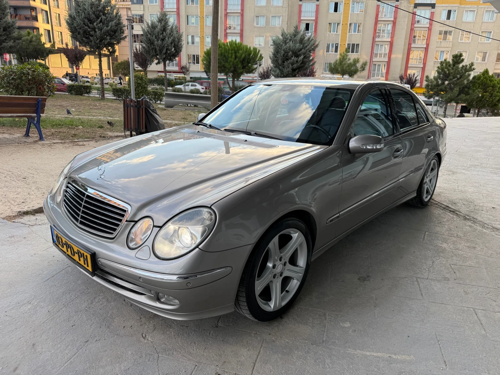 Mercedes-Benz 320 CDI, снимка 7 - Автомобили и джипове - 56217653