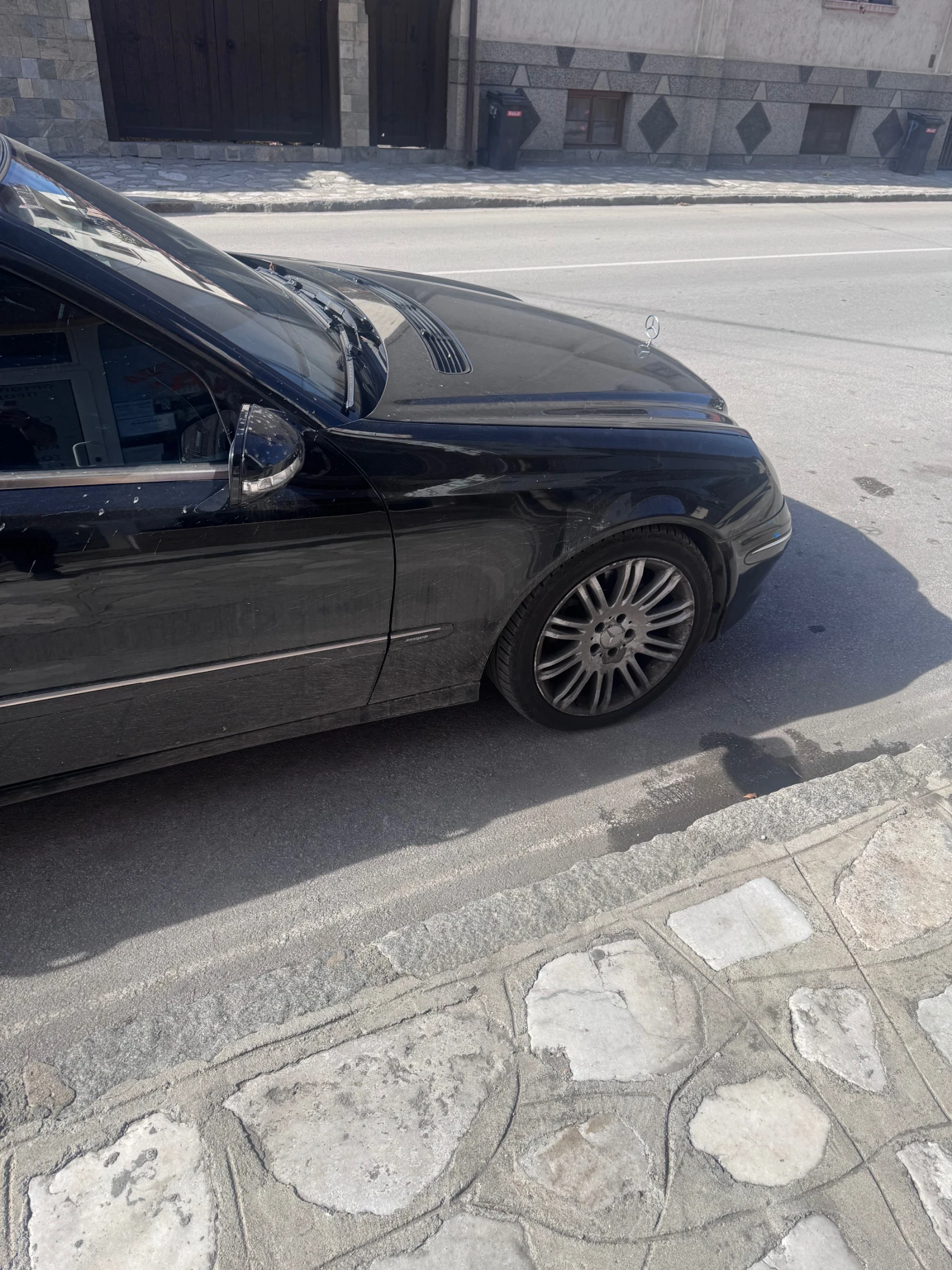 Mercedes-Benz E 320, снимка 3 - Автомобили и джипове - 56579722