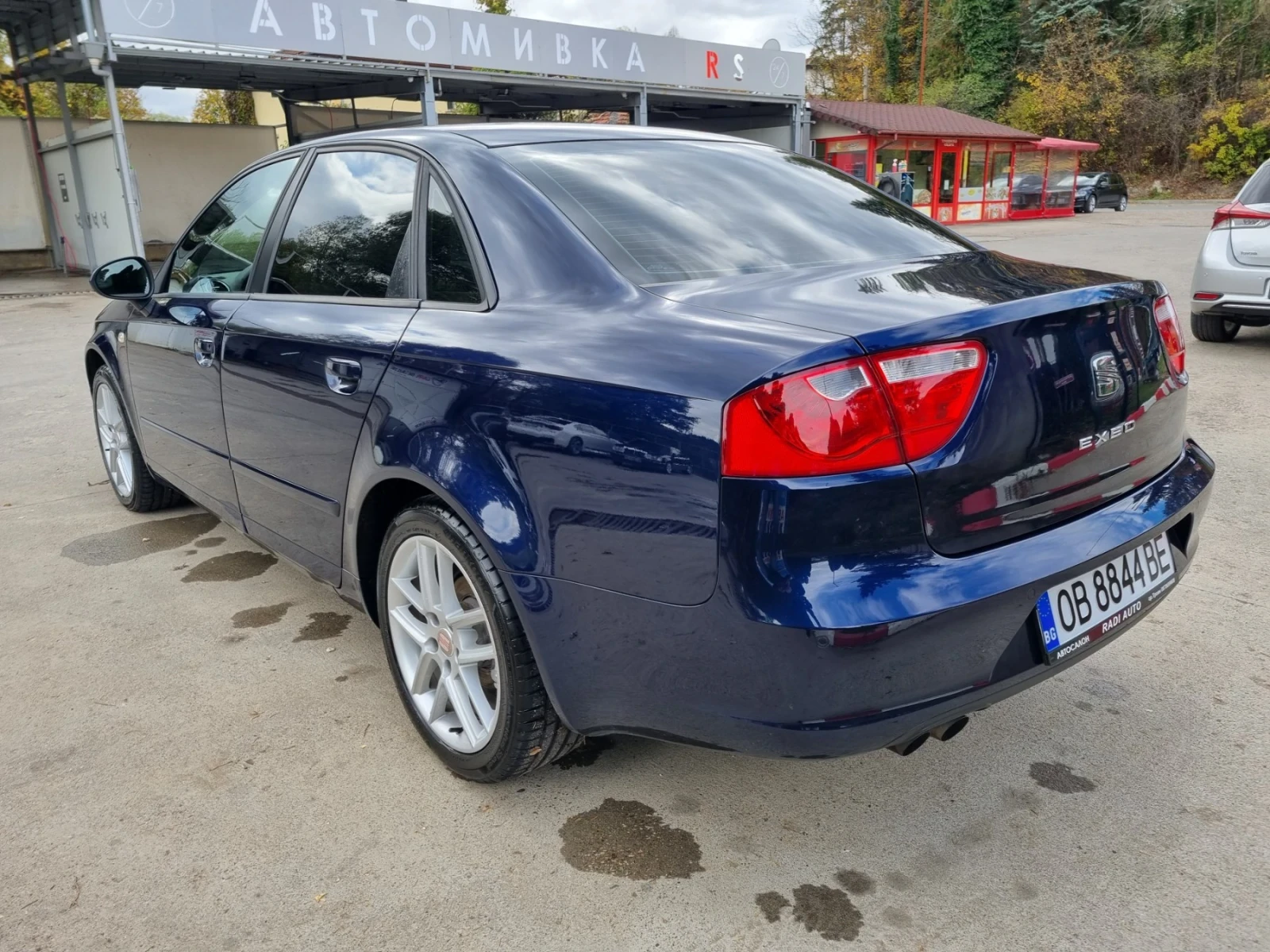 Seat Exeo седан, снимка 4 - Автомобили и джипове - 56680070