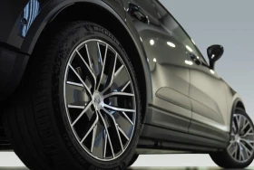 Porsche Macan 4 ELECTRIC/SPORT CHRONO/BOSE/HEAD UP/PANO/, снимка 6