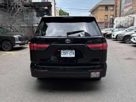 Toyota Sequoia * 4WD * CARFAX * ОТ ПРЕДСТАВИТЕЛСТВО НА ТОЙОТА * , снимка 4