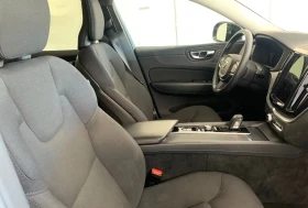 Volvo XC60 T6/R-DESIGN/462HP/DIGI/LED/CAM/CARPLAY/KLESS/616f - 64599 лв. - 61478915 9