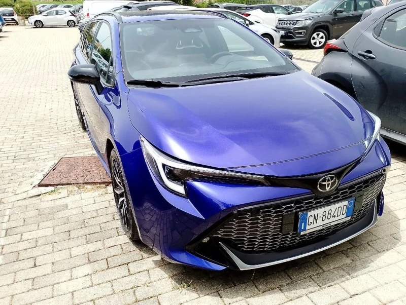 Toyota Corolla 1.8 GR SPORT/Първи собственик/Дигитален километраж, снимка 2 - Автомобили и джипове - 48059821