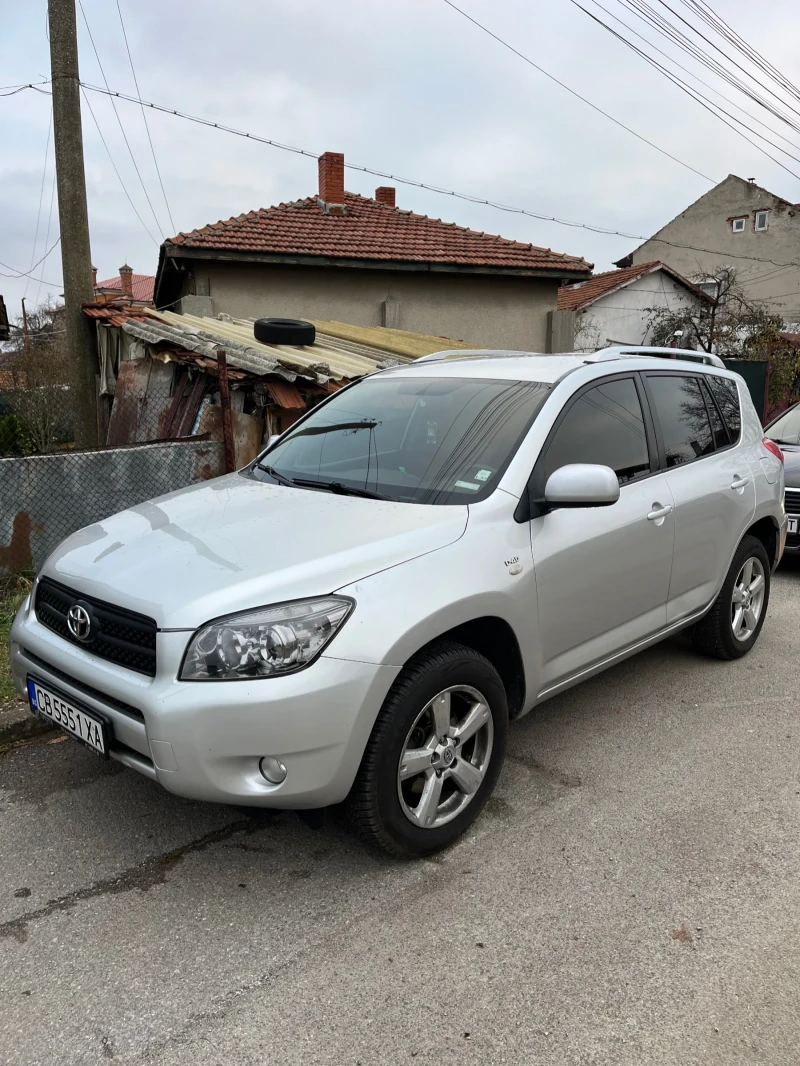 Toyota Rav4 D4D , снимка 1 - Автомобили и джипове - 47975170