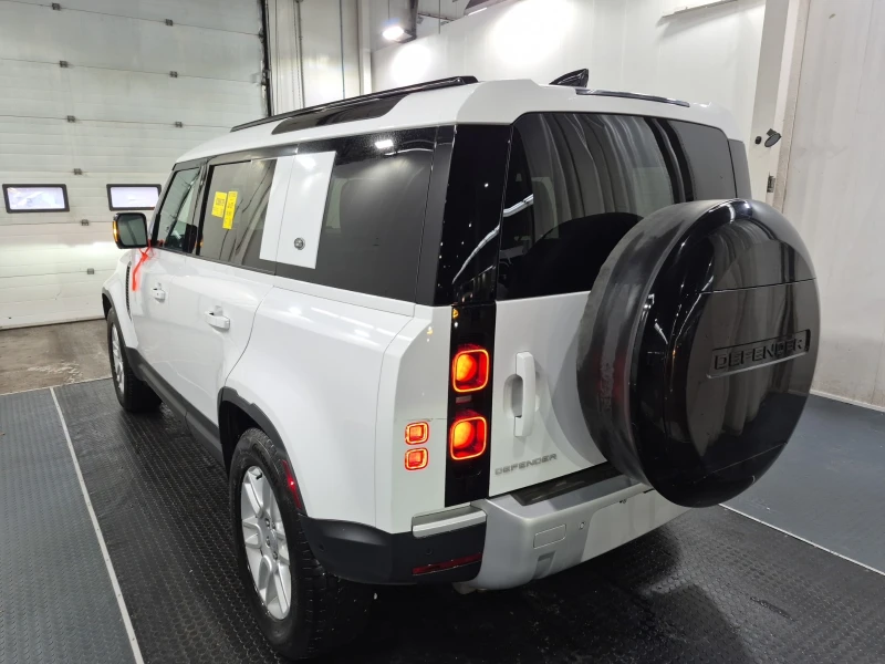 Land Rover Defender 110 S AWD, снимка 4 - Автомобили и джипове - 53170786