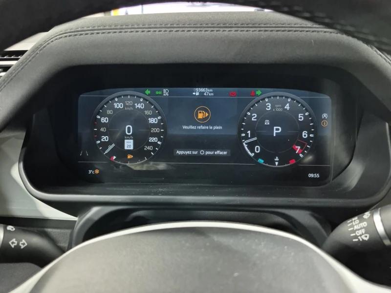 Land Rover Defender 110 S AWD, снимка 9 - Автомобили и джипове - 53170786