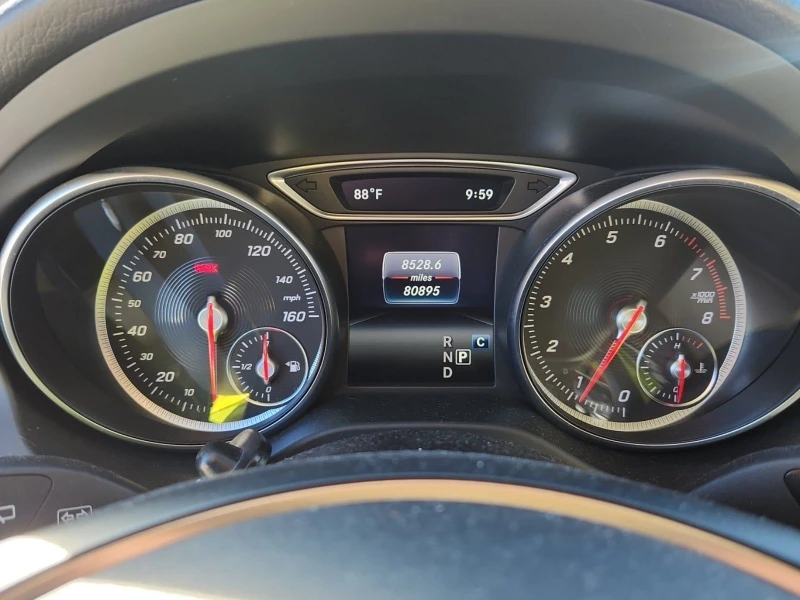 Mercedes-Benz GLA 250 Кожа* Памет* м.Точки, снимка 9 - Автомобили и джипове - 53526858