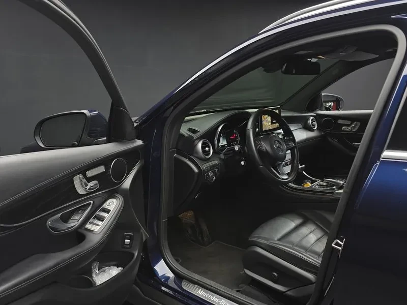 Mercedes-Benz GLC 220 D 4Matic Premium, снимка 10 - Автомобили и джипове - 55914199