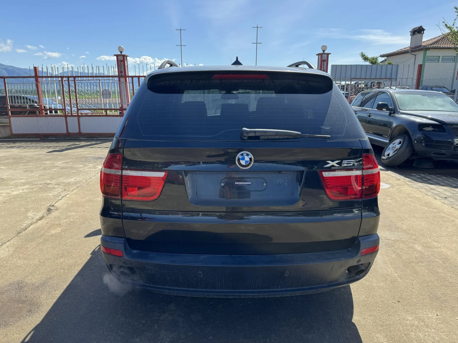 BMW X5 3.0 - изображение 6