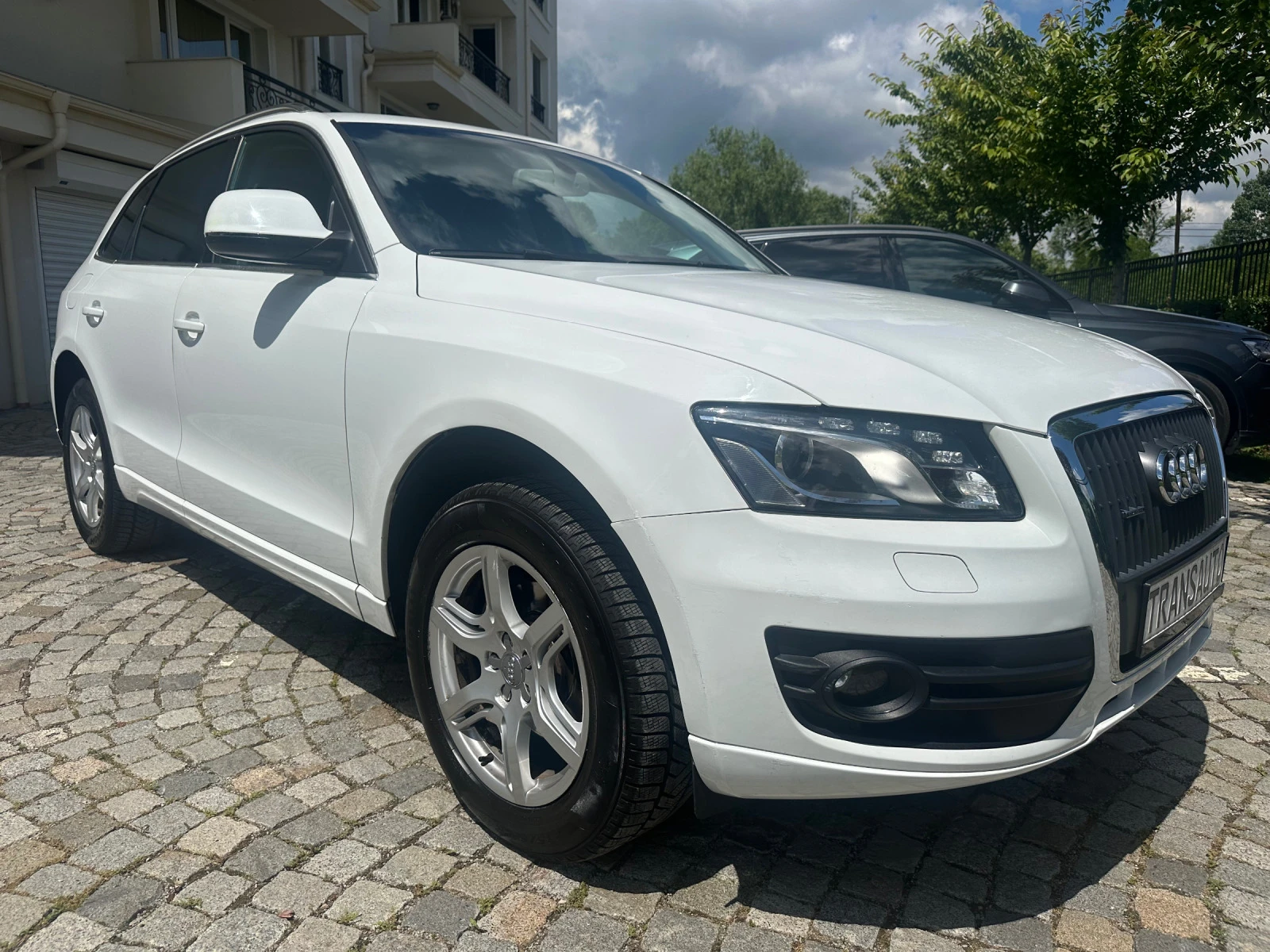 Audi Q5 2.0TDI QUATTRO LED 2010г 170ps - изображение 3