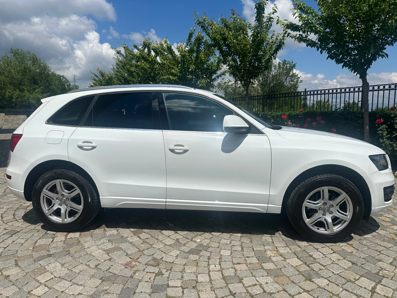 Audi Q5 2.0TDI QUATTRO LED 2010г 170ps - изображение 4