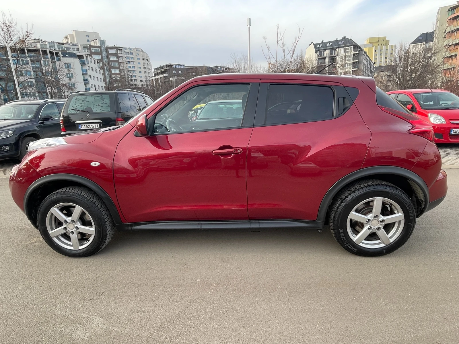 Nissan Juke 1.6T 4x4 190к.с. Автоматик - изображение 2