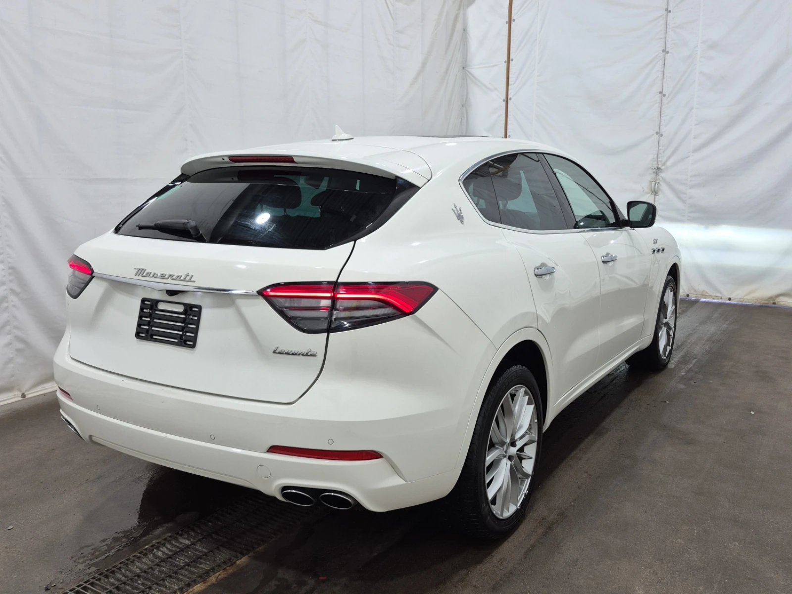 Maserati Levante * GT AWD * CARFAX * АВТОКРЕДИТ - изображение 4
