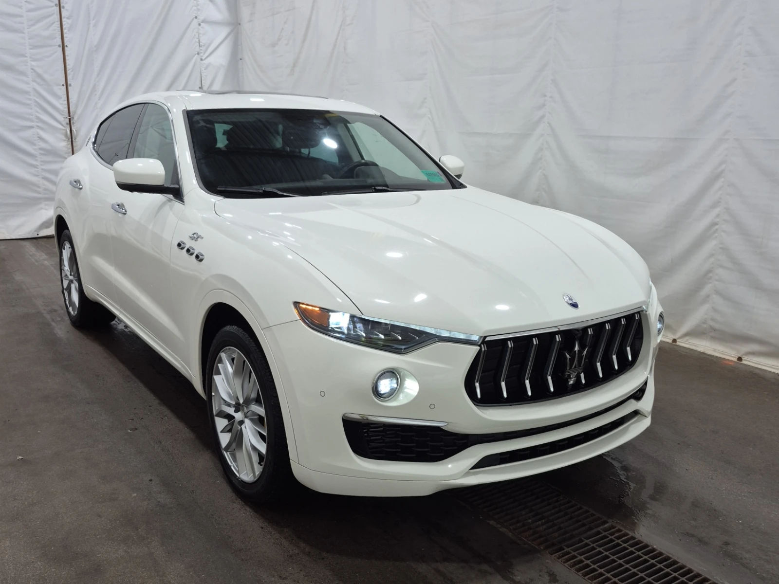 Maserati Levante * GT AWD * CARFAX * АВТОКРЕДИТ - изображение 2