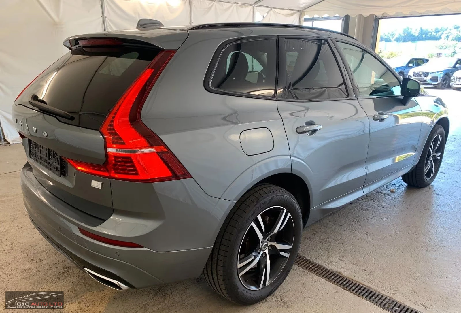 Volvo XC60 T6/R-DESIGN/462HP/DIGI/LED/CAM/CARPLAY/KLESS/616f - изображение 4