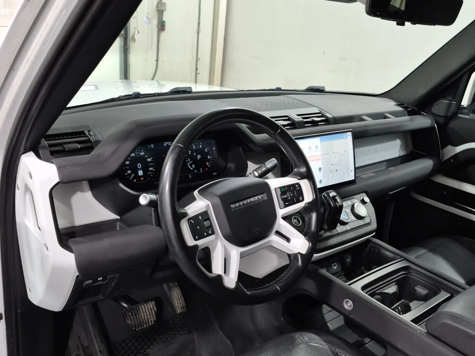 Land Rover Defender 110 S AWD - изображение 7