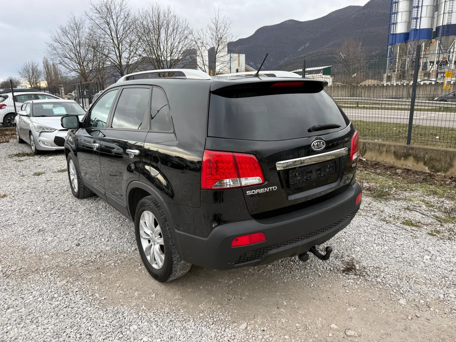 Kia Sorento 2.2CRDi ВСИЧКИ ЕКСТРИ - изображение 7