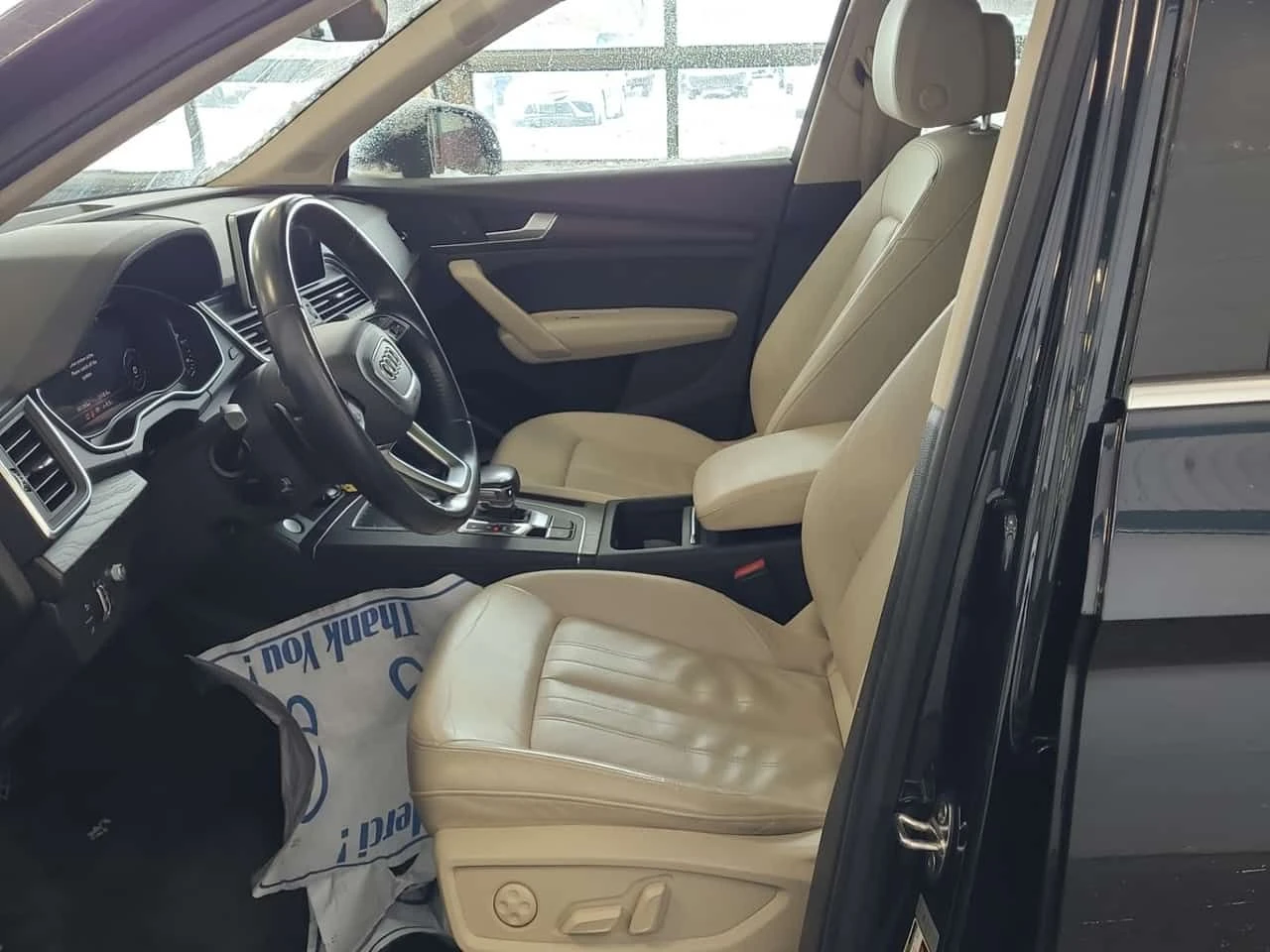 Audi Q5 * PRESTIGE * ПАНО * ПОДГРЕВИ * 360 * CARFAX , снимка 5 - Автомобили и джипове - 54129237