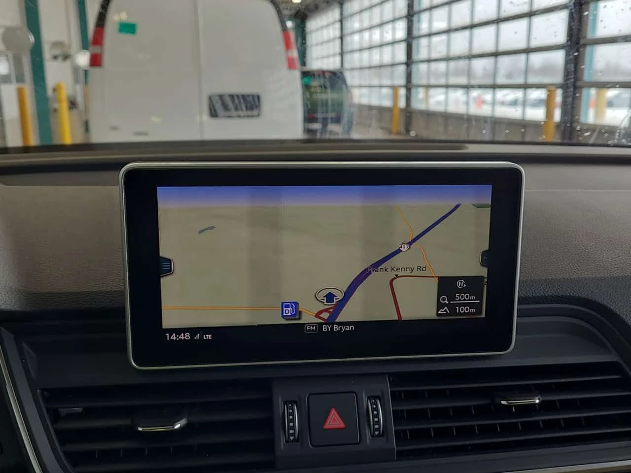 Audi Q5 * PRESTIGE * ПАНО * ПОДГРЕВИ * 360 * CARFAX , снимка 11 - Автомобили и джипове - 54129237