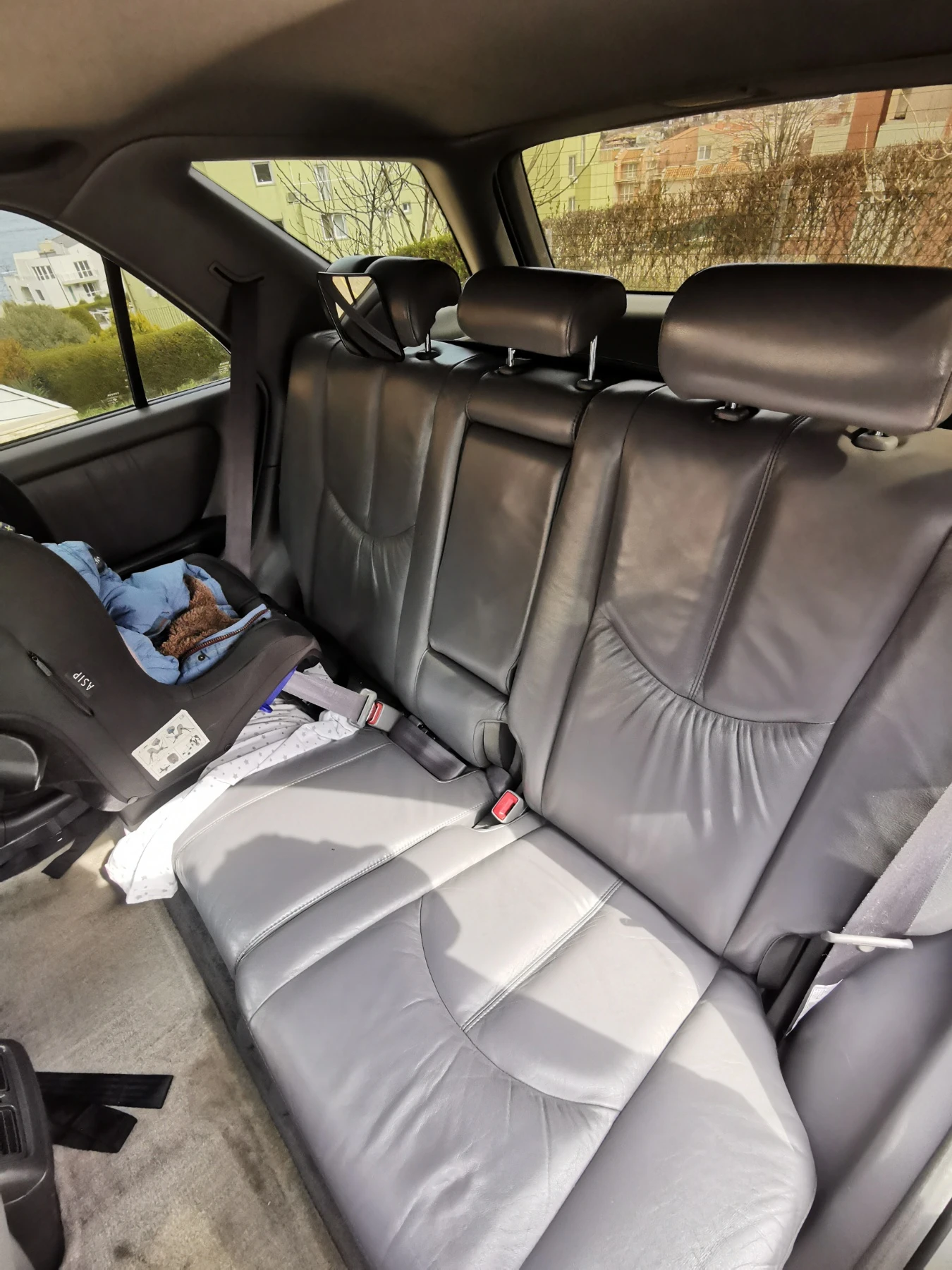 Lexus RX 300 3.0I V6 4x4, снимка 9 - Автомобили и джипове - 54184404