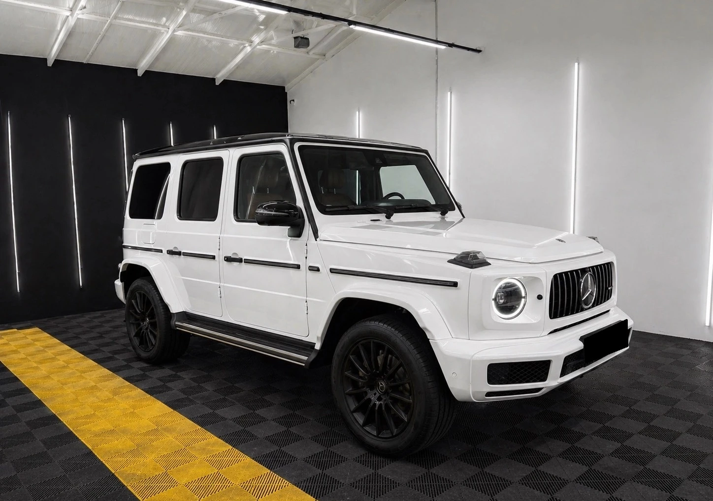 Mercedes-Benz G 400 d AMG-Line, снимка 3 - Автомобили и джипове - 54409563