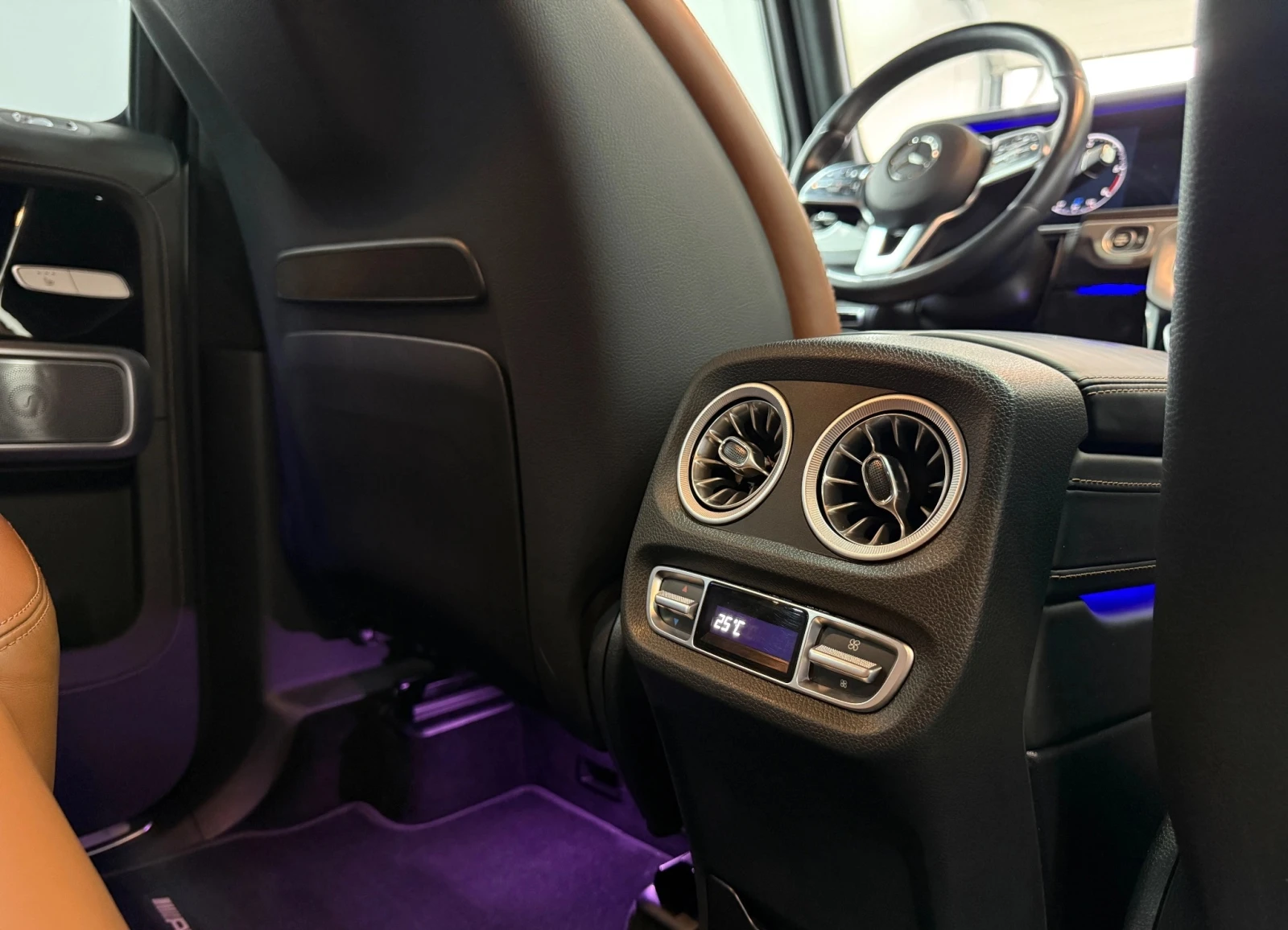 Mercedes-Benz G 400 d AMG-Line, снимка 8 - Автомобили и джипове - 54409563