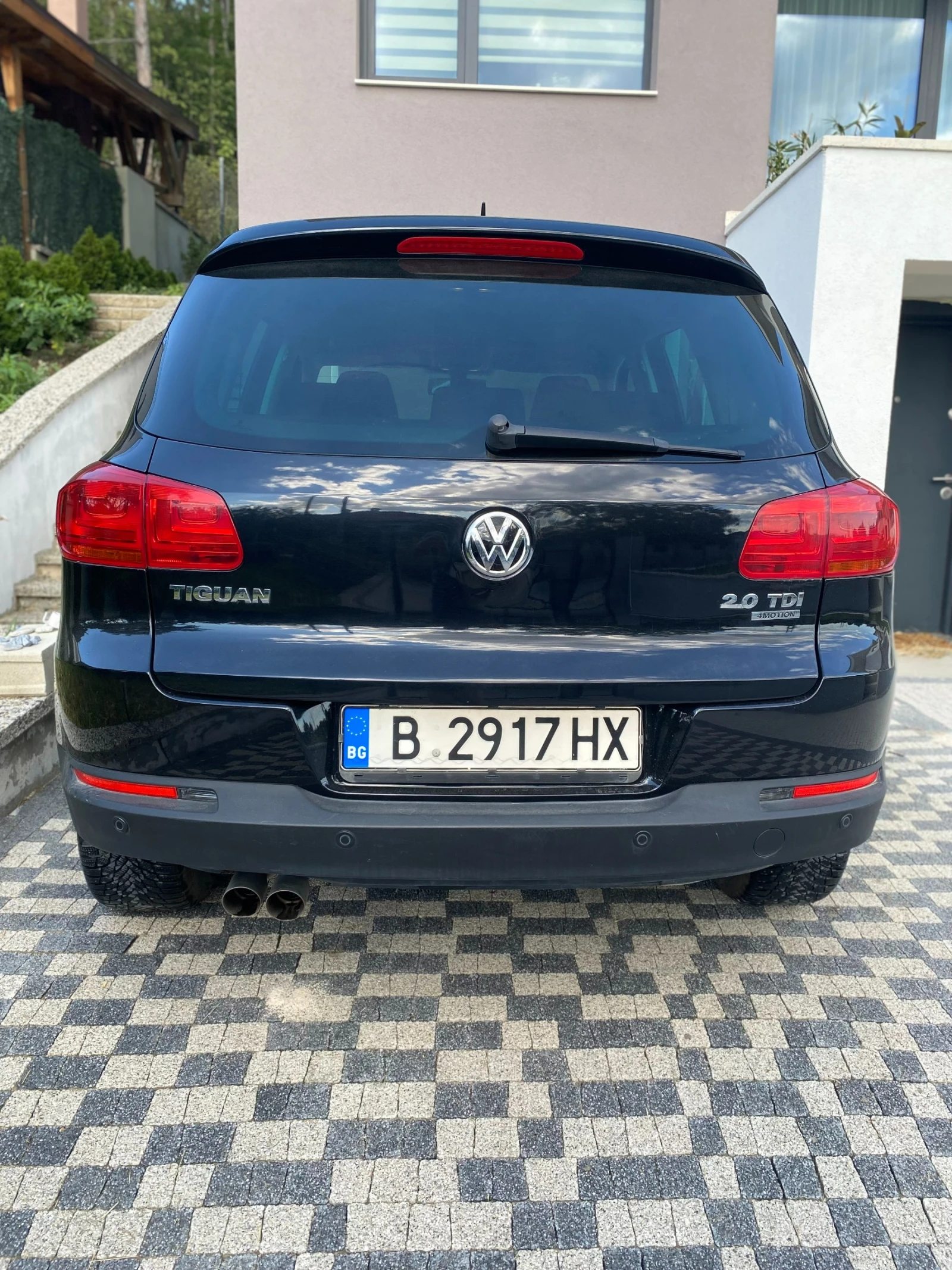VW Tiguan, снимка 3 - Автомобили и джипове - 54706791