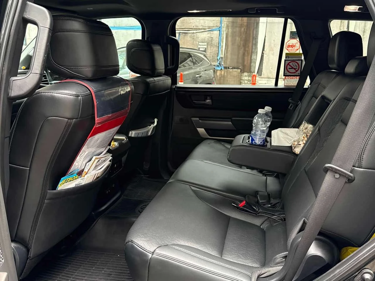Toyota Sequoia * 4WD * CARFAX * ОТ ПРЕДСТАВИТЕЛСТВО НА ТОЙОТА * , снимка 10 - Автомобили и джипове - 55185235