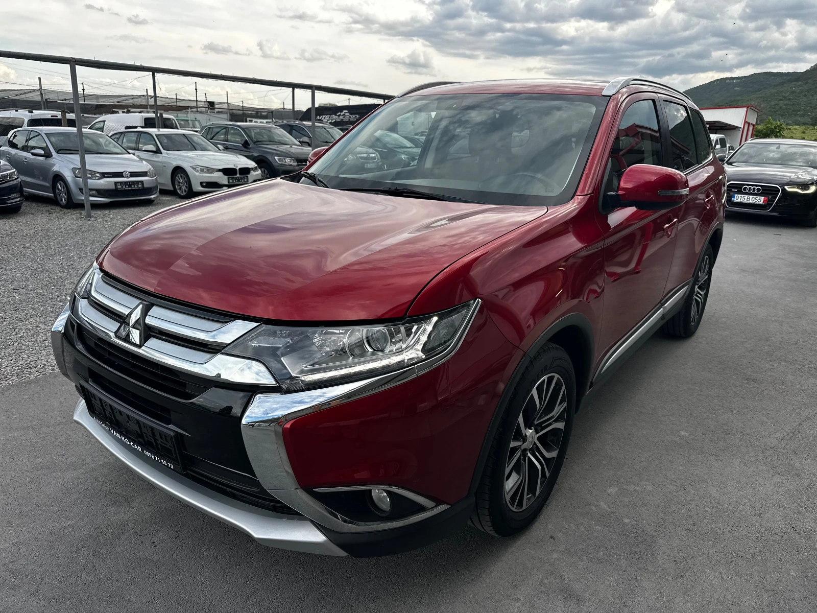 Mitsubishi Outlander 2.2DID 150к.с 4х4 6+ 1, снимка 4 - Автомобили и джипове - 55215587
