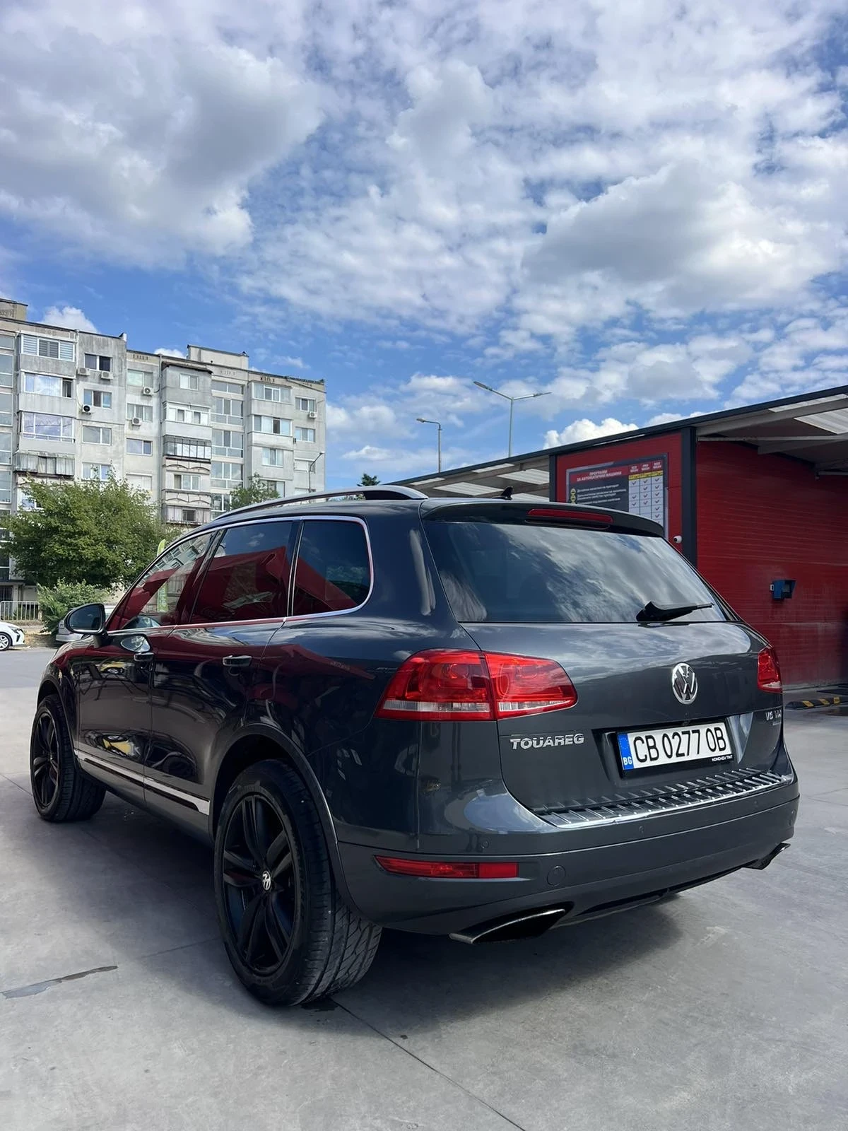 VW Touareg 3.0 TDI, снимка 4 - Автомобили и джипове - 55348544