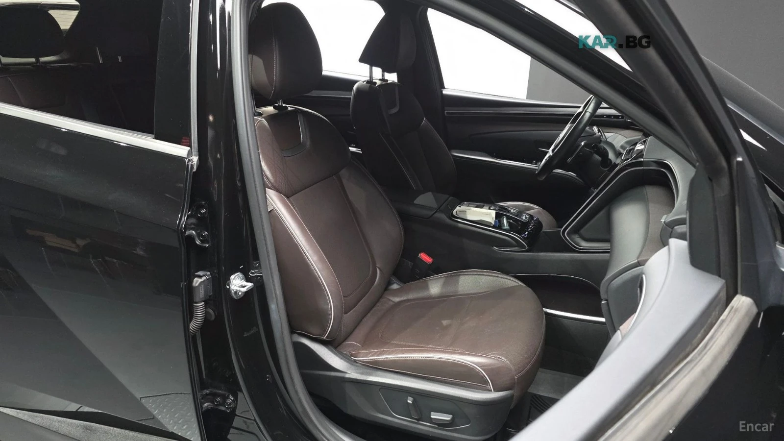 Hyundai Tucson 1.6T Inspiration 4x4* DISTRONIC* ПОДГРЕВ* ОБДУХВАН, снимка 7 - Автомобили и джипове - 55903356