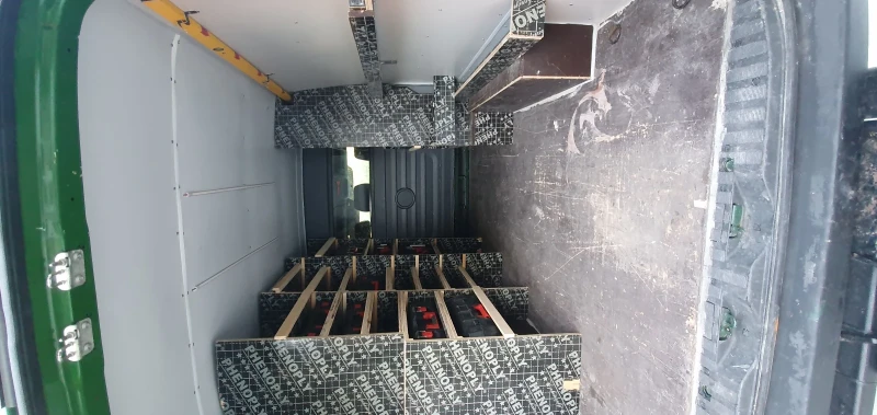 VW Crafter 2.0 136, снимка 13 - Бусове и автобуси - 52672654