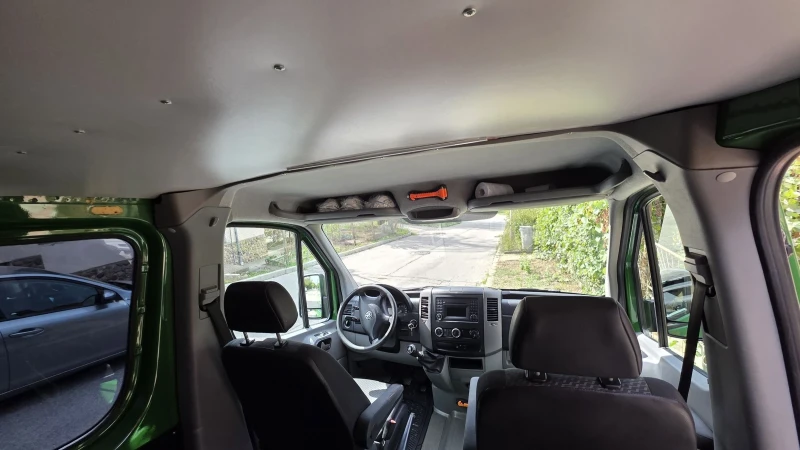 VW Crafter 2.0 136, снимка 8 - Бусове и автобуси - 52672654