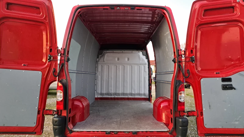 Renault Master 2.5DCI-6ск./КЛИМАТИК , снимка 15 - Бусове и автобуси - 52841807