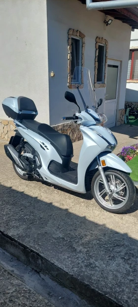 Honda Sh, снимка 1