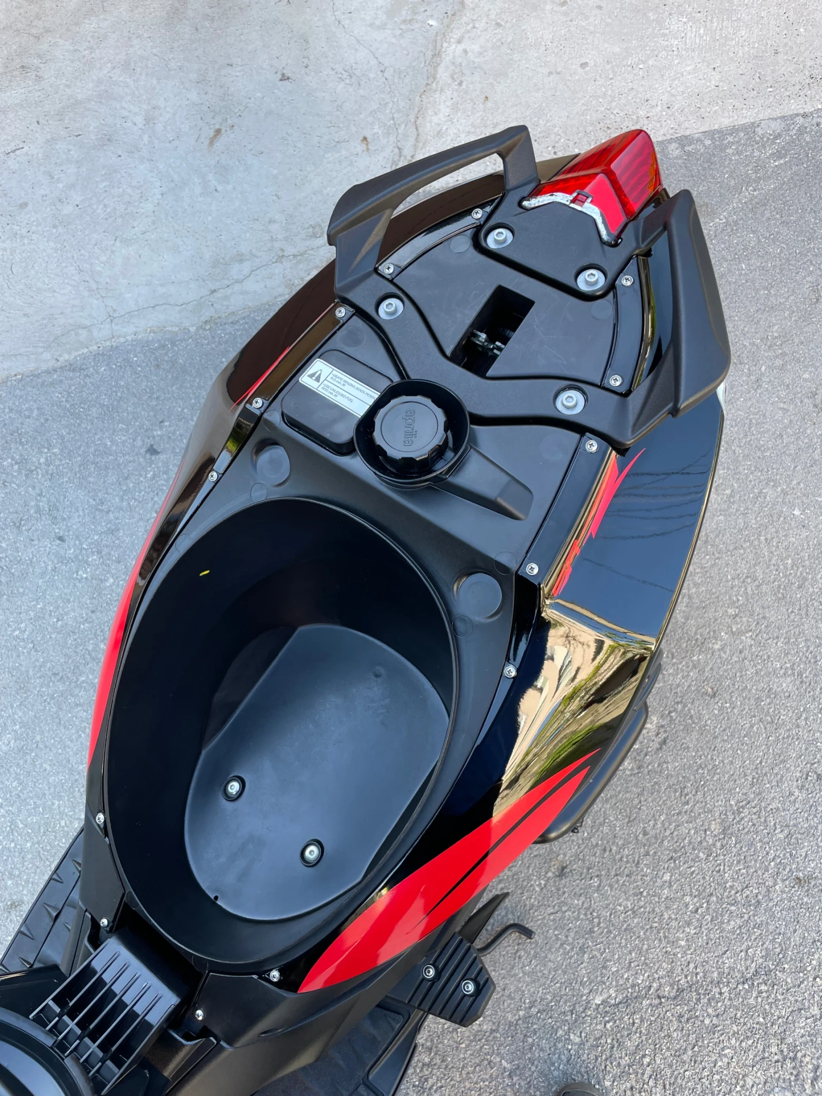Aprilia Sr  - изображение 9