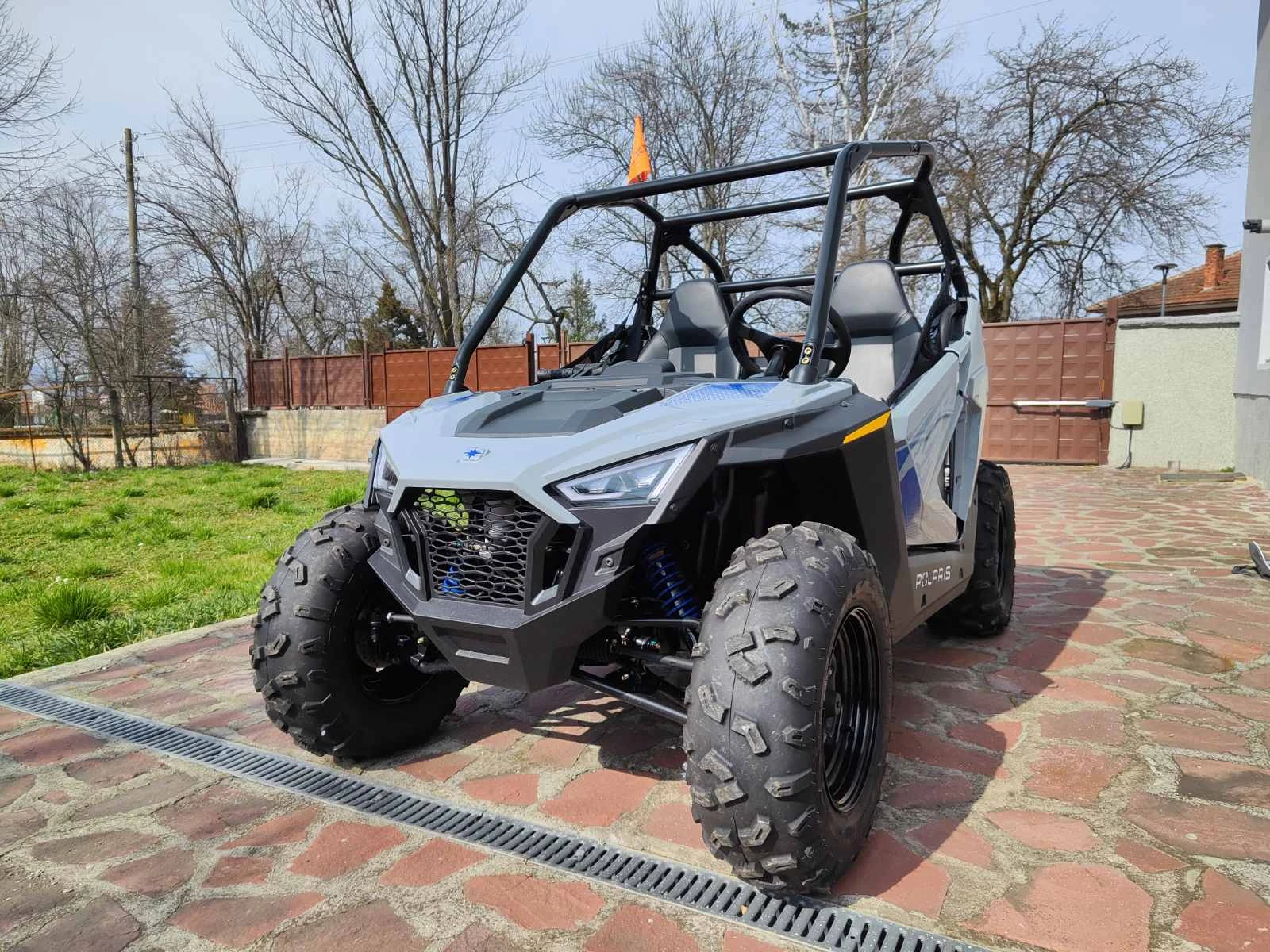 Polaris RZR