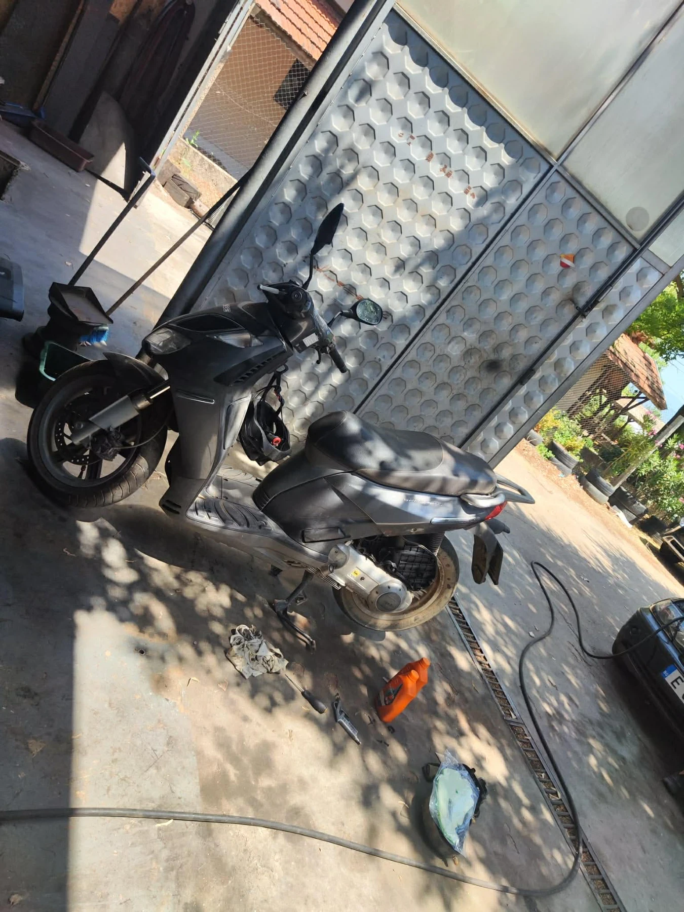 Aprilia 200 Sportcity 200, снимка 7 - Мотоциклети и мототехника - 54272378